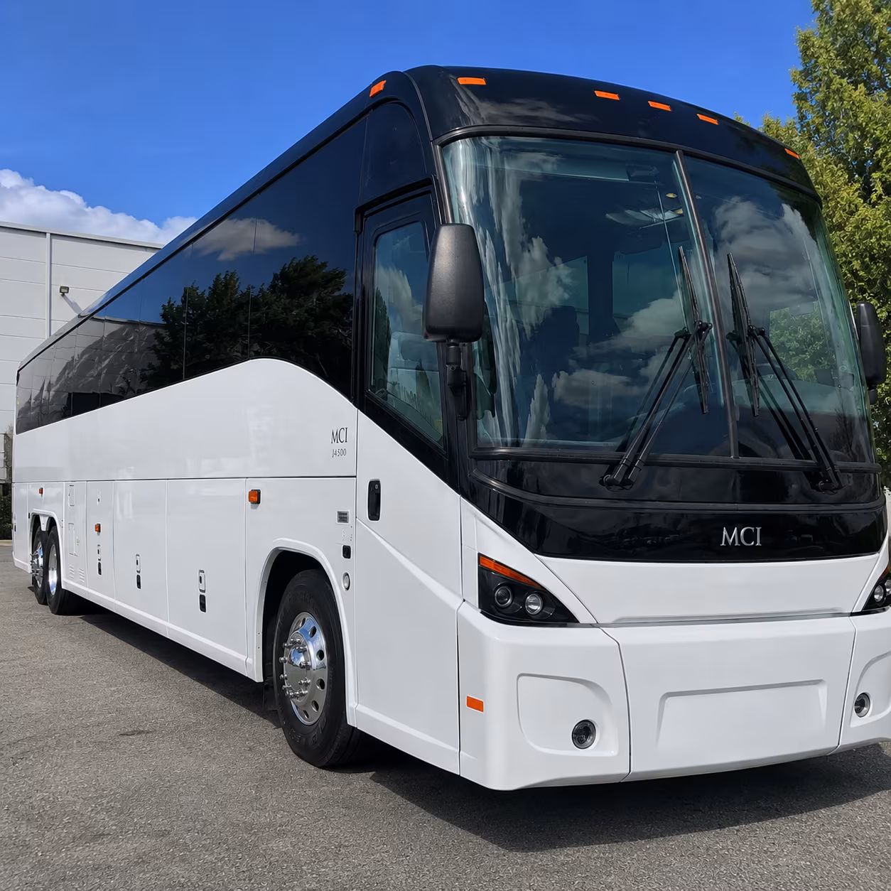 don t let sacramento airport transfers disrupt your team s day