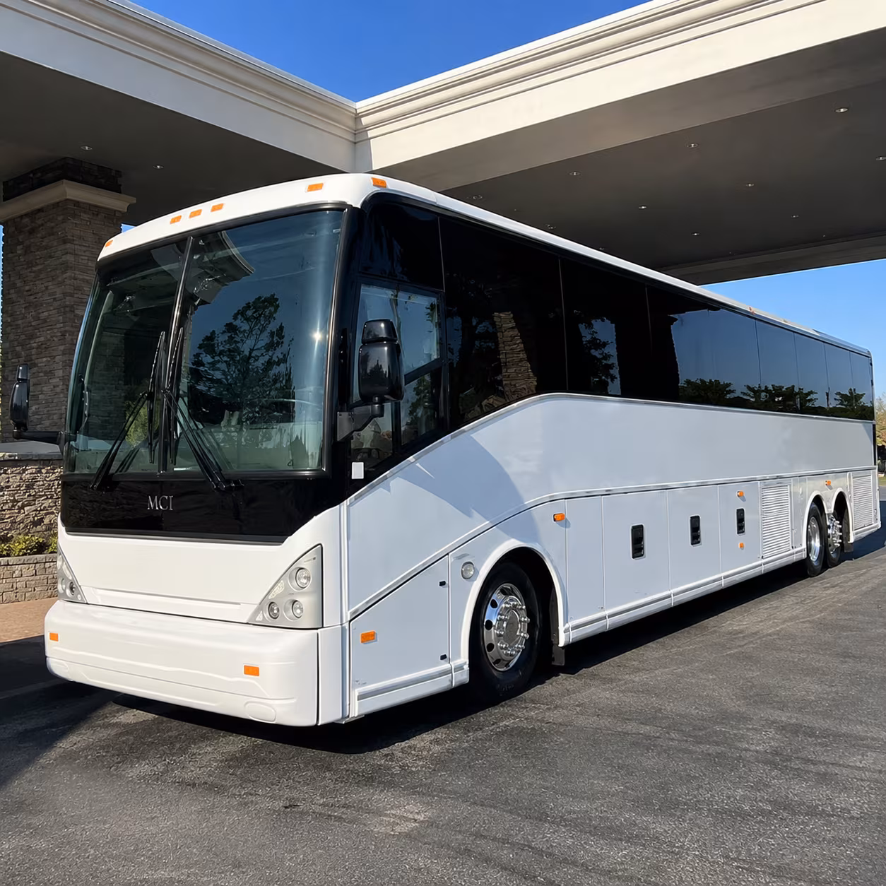 rancho cordova group shuttle buses for corporate and business travel